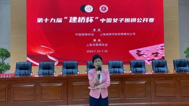 国产精品18久久久久久小说